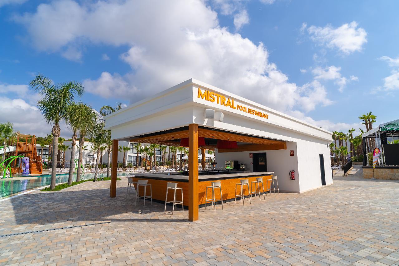 Alannia Salou Hotel Exterior foto