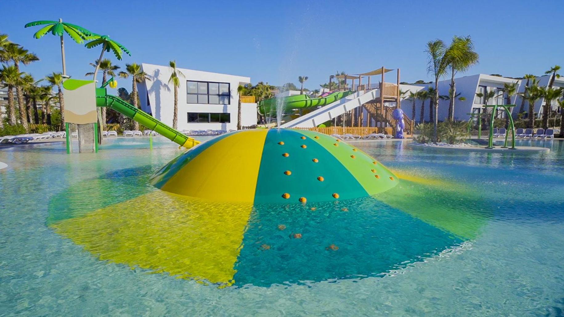 Alannia Salou Hotel Exterior foto