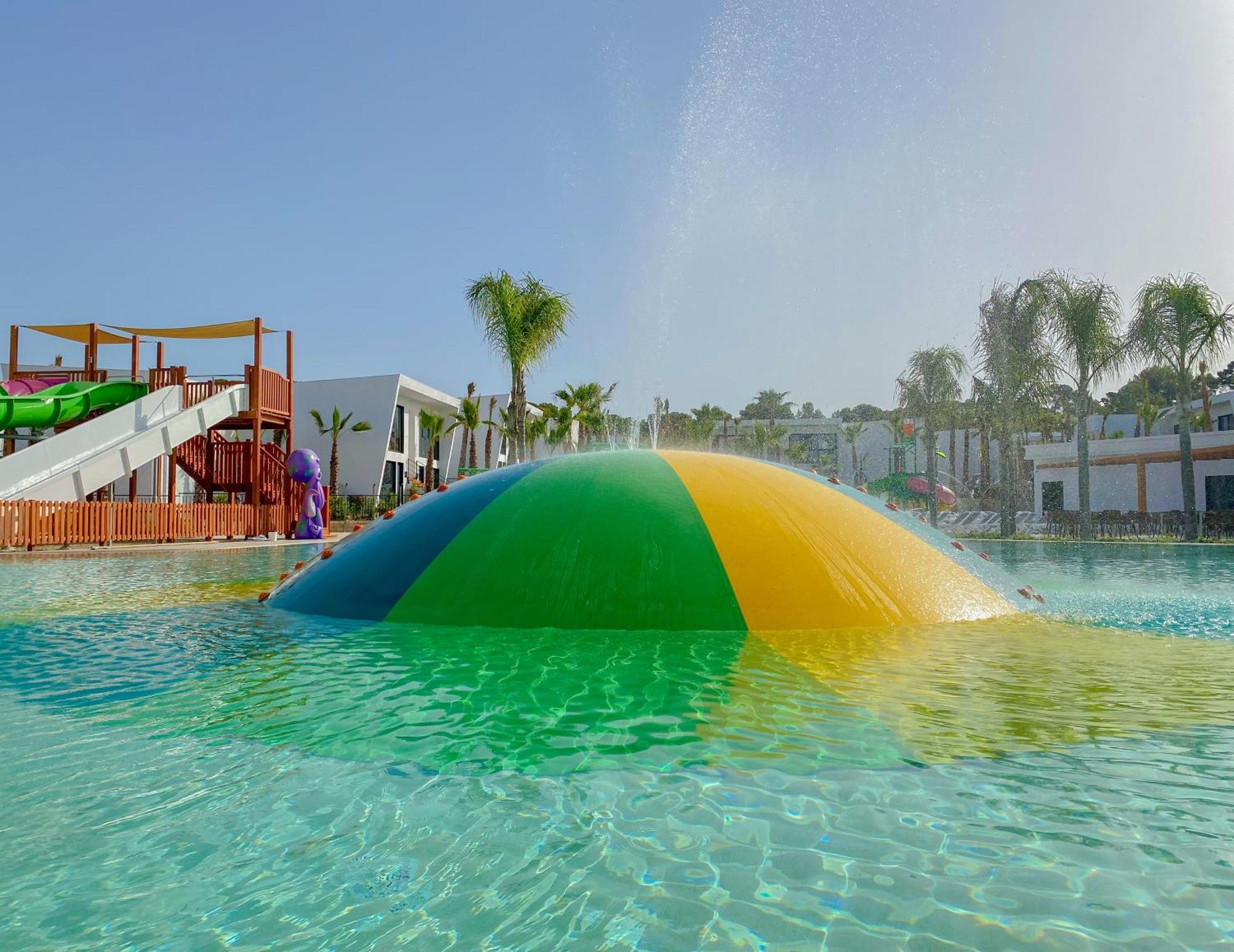 Alannia Salou Hotel Exterior foto